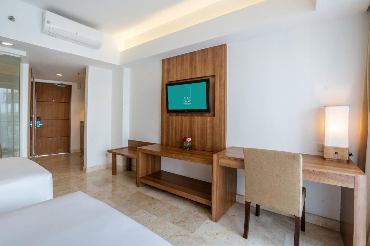 Hotel Park Regis Kuta Kuta Lombok Exterior foto