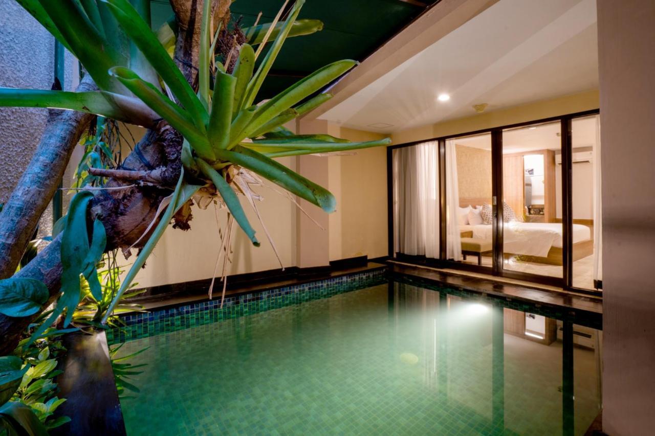 Hotel Park Regis Kuta Kuta Lombok Exterior foto